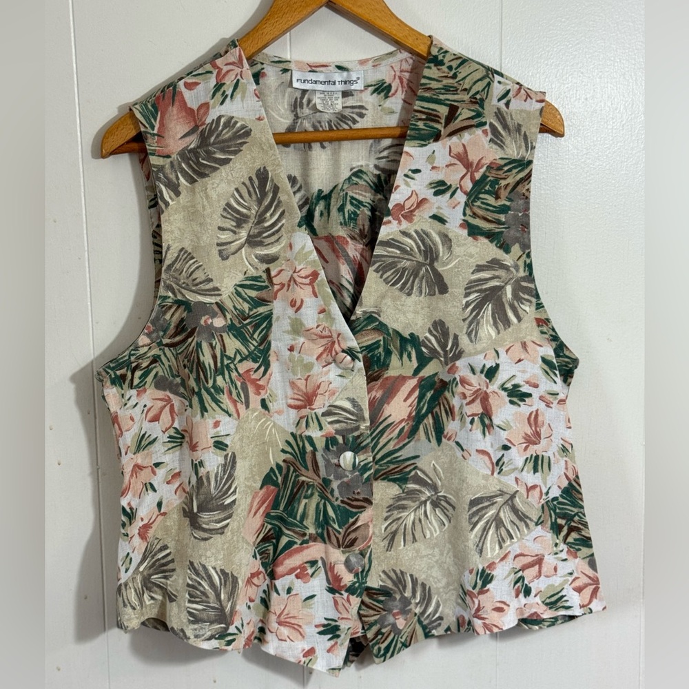 Fundamental Things Vintage Floral Linen Sleeveless Vest